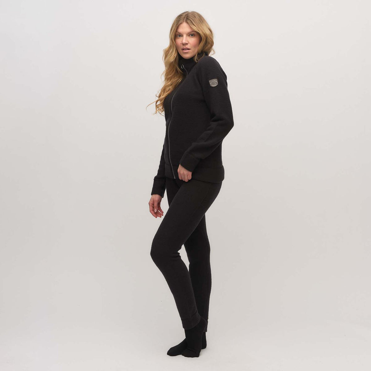 Gjende – Black
