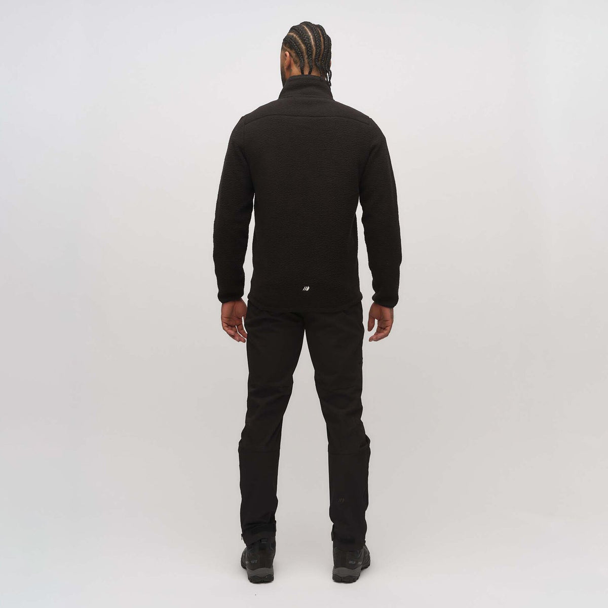 Utvik – Black