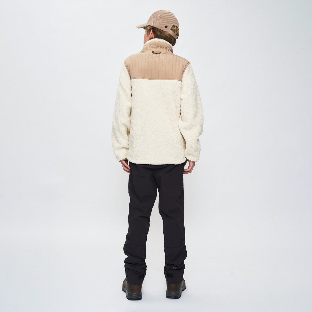 Gomo – Silver Mink