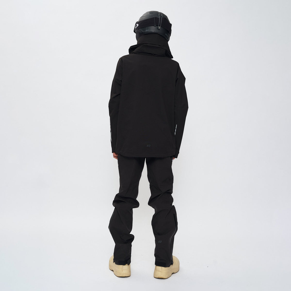 Skarfjellet – Black