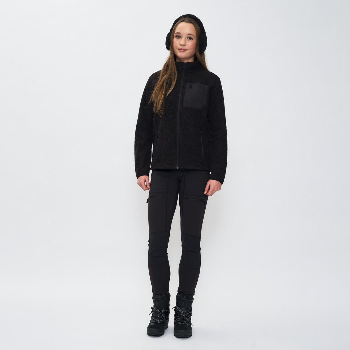 Leirbekk – Black