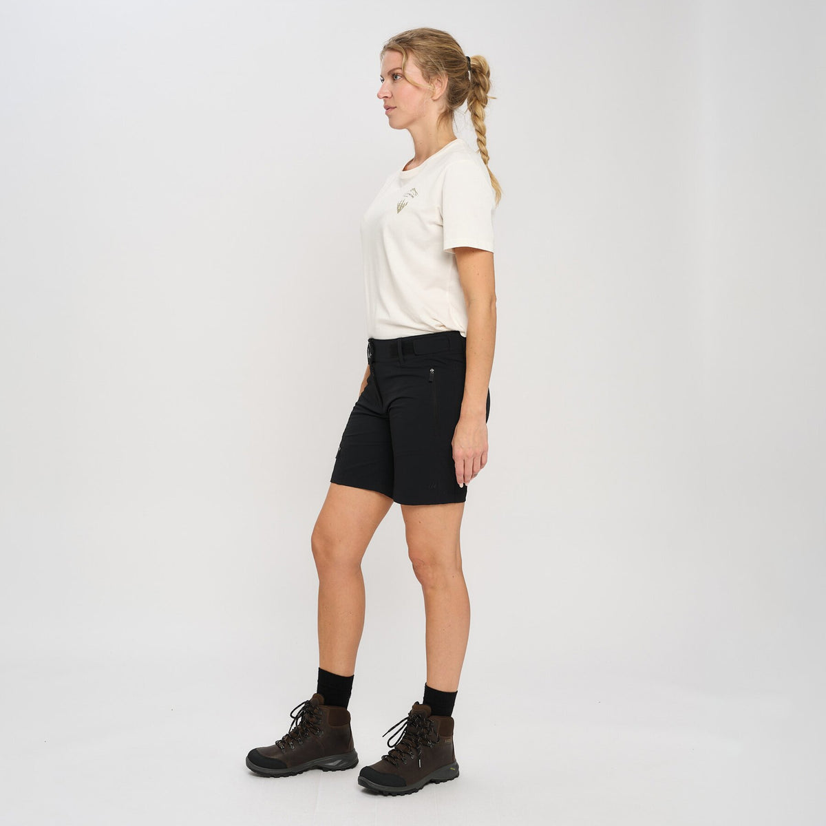 Veotinden – Black