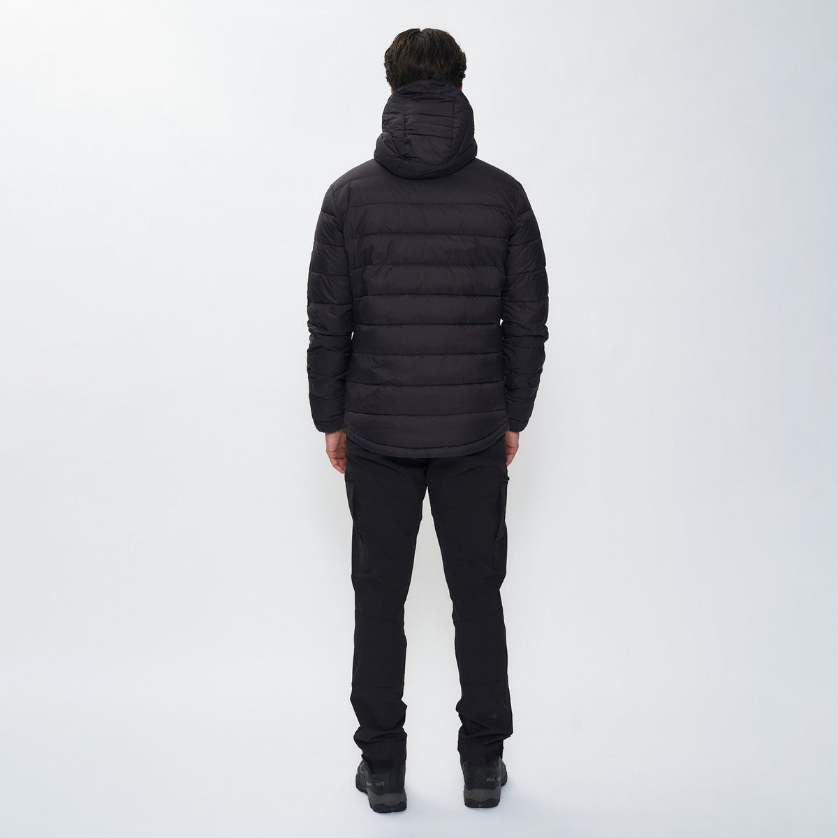 Salen – Black