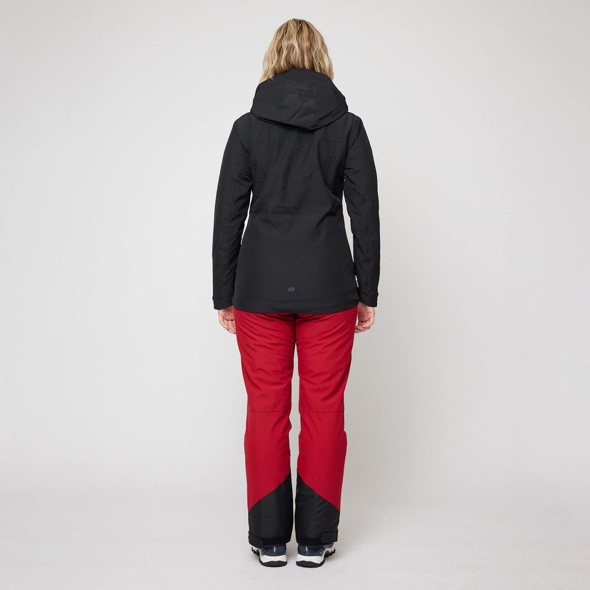 Ryssdal – Black