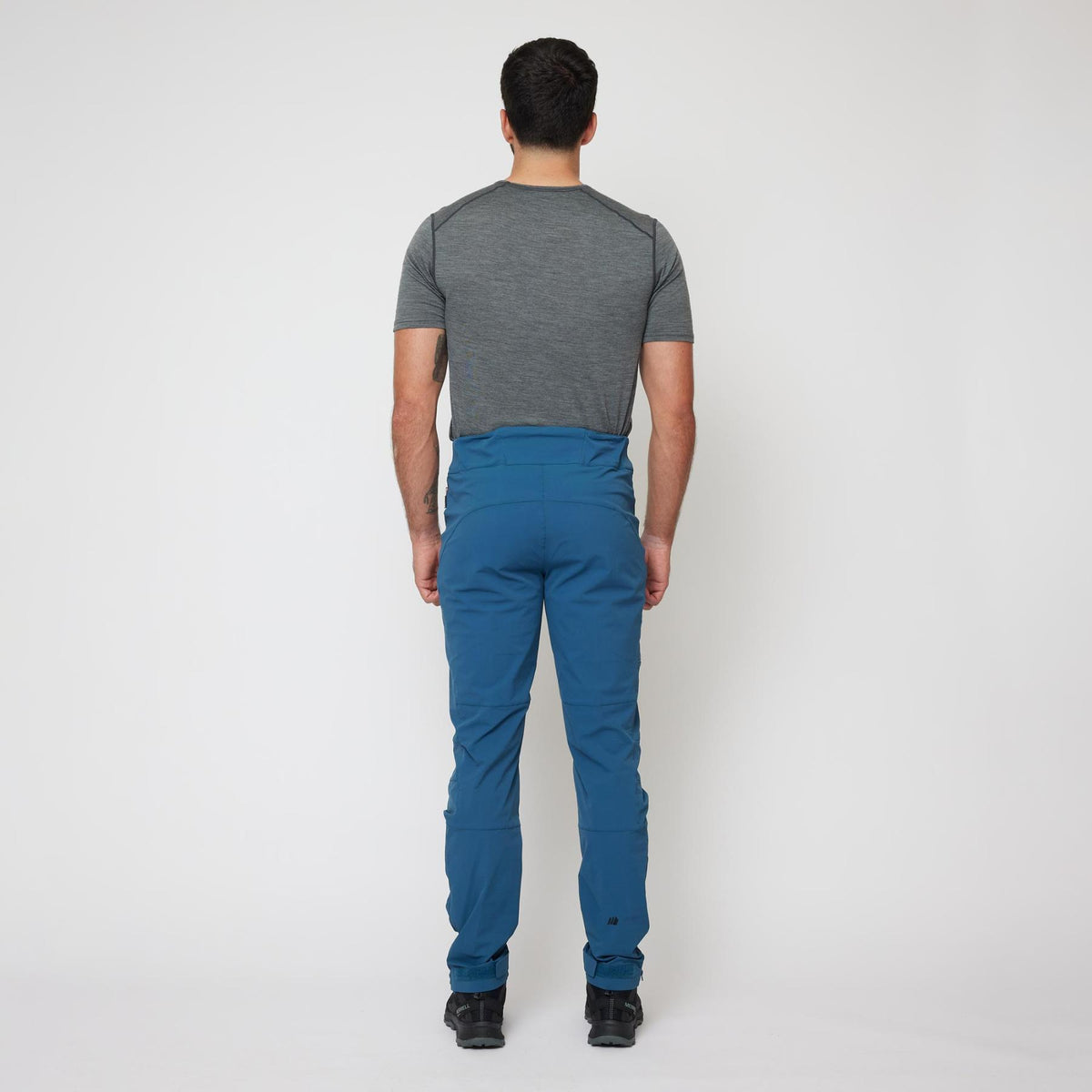 Larstinden – Blue Teal