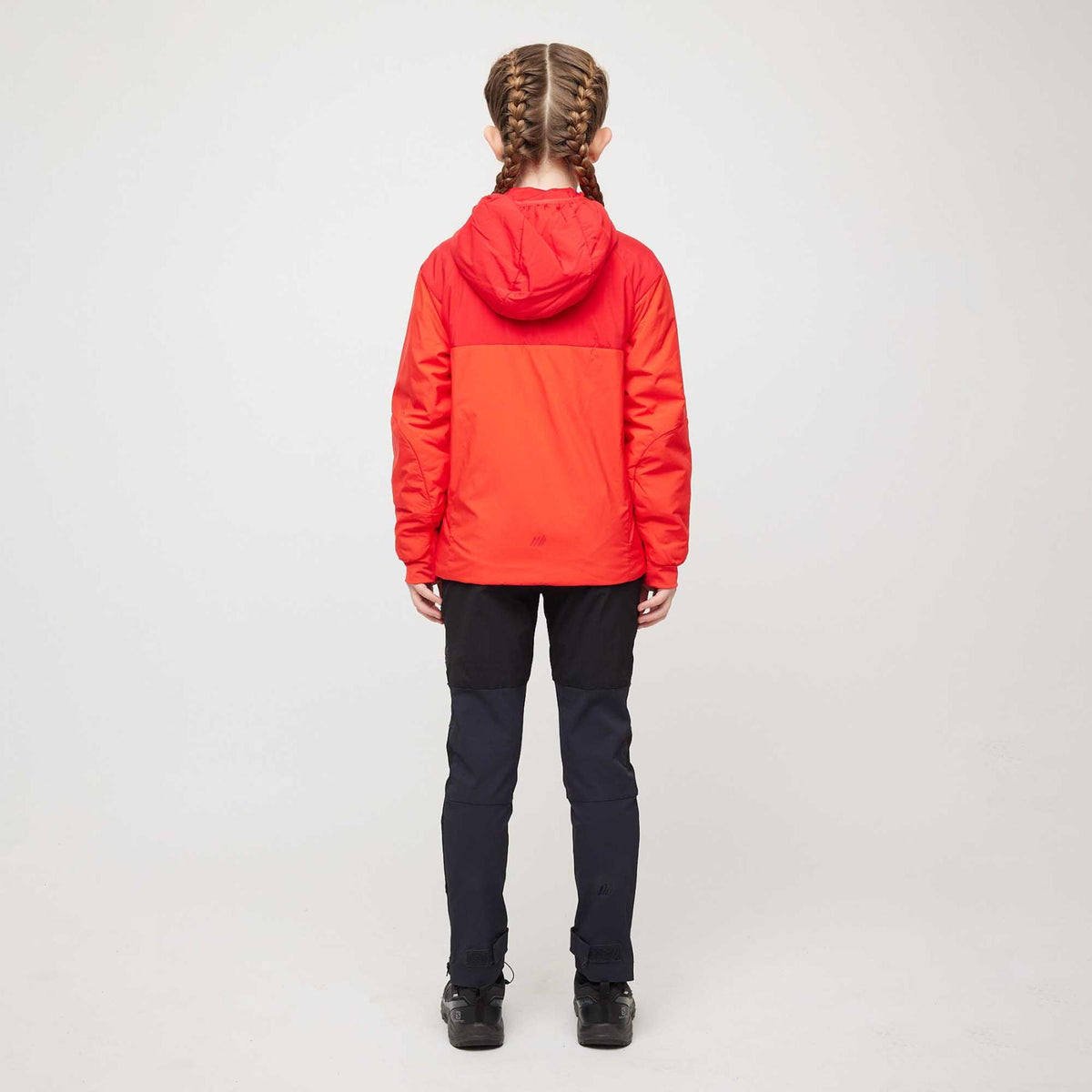 Blåberge – Poppy Red
