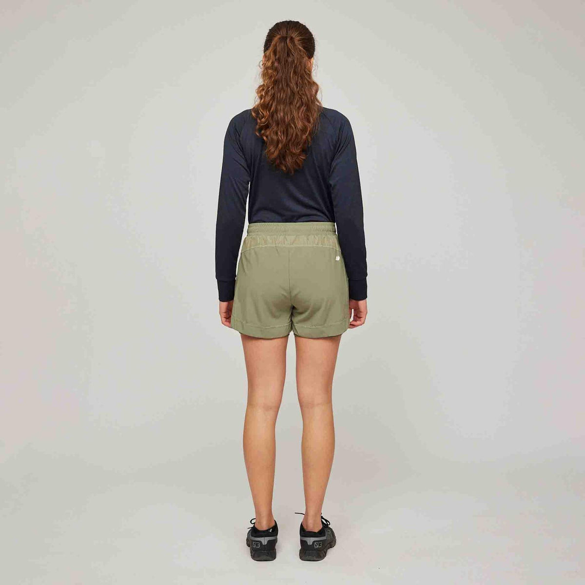 Hyllestad – Deep Lichen Green