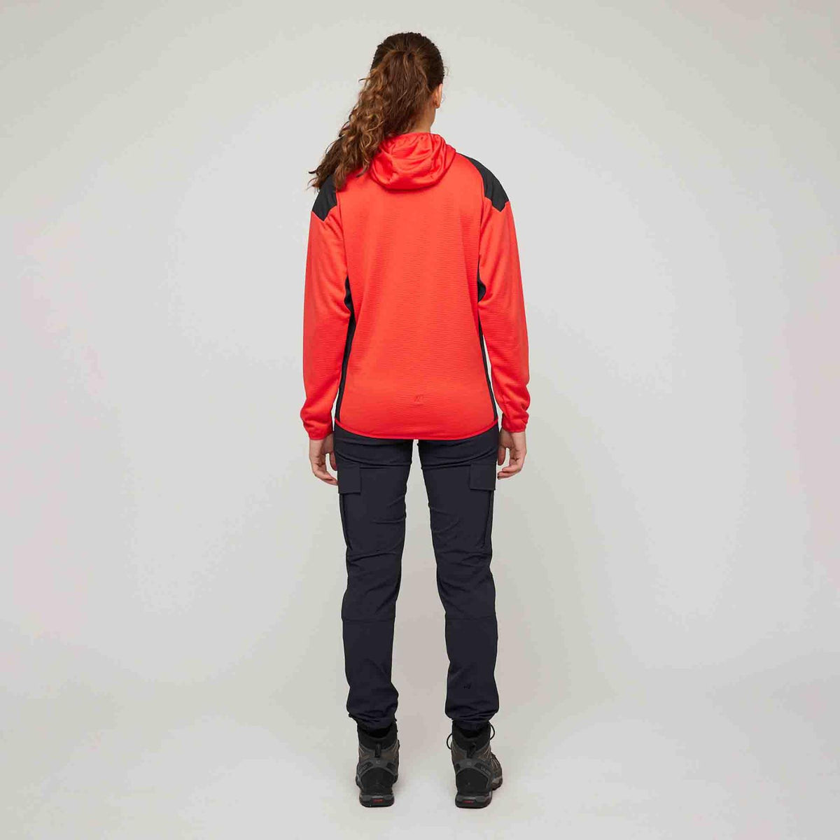 Nissedal – Poppy Red