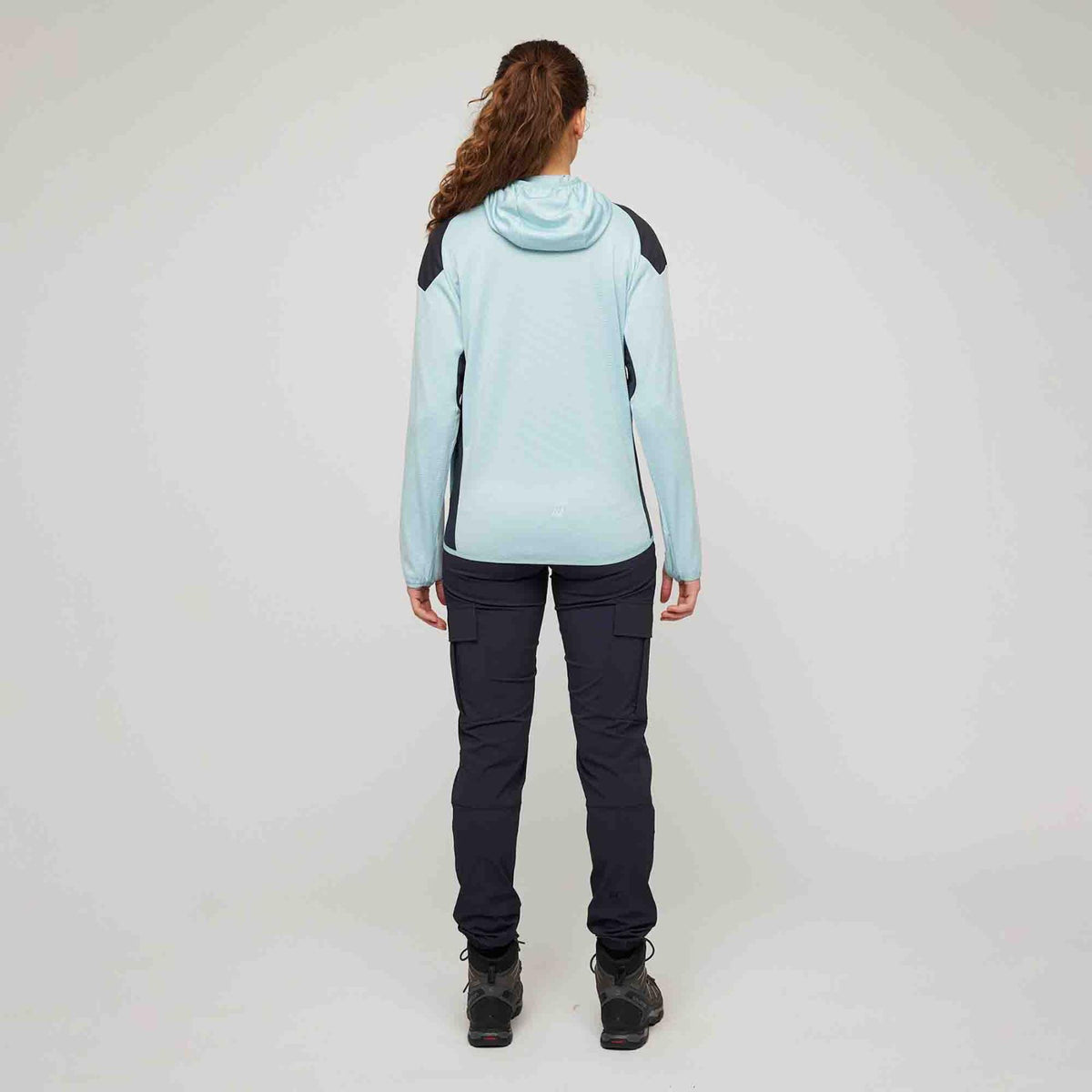 Nissedal – Cory Blue