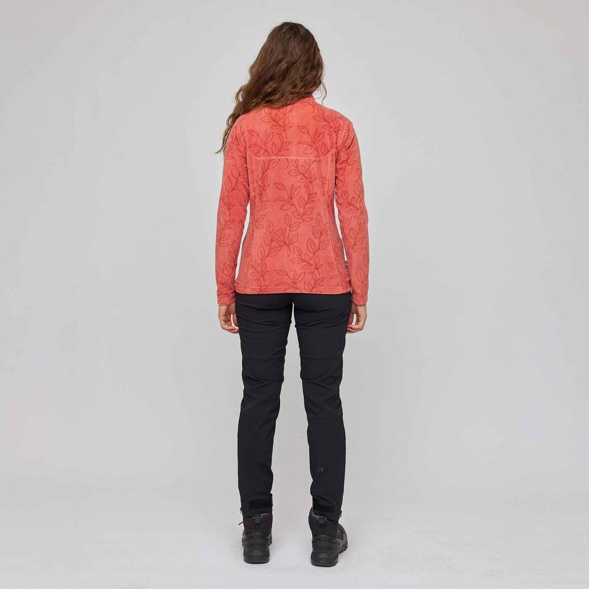 Tinnhølen – Dusty Cedar pr