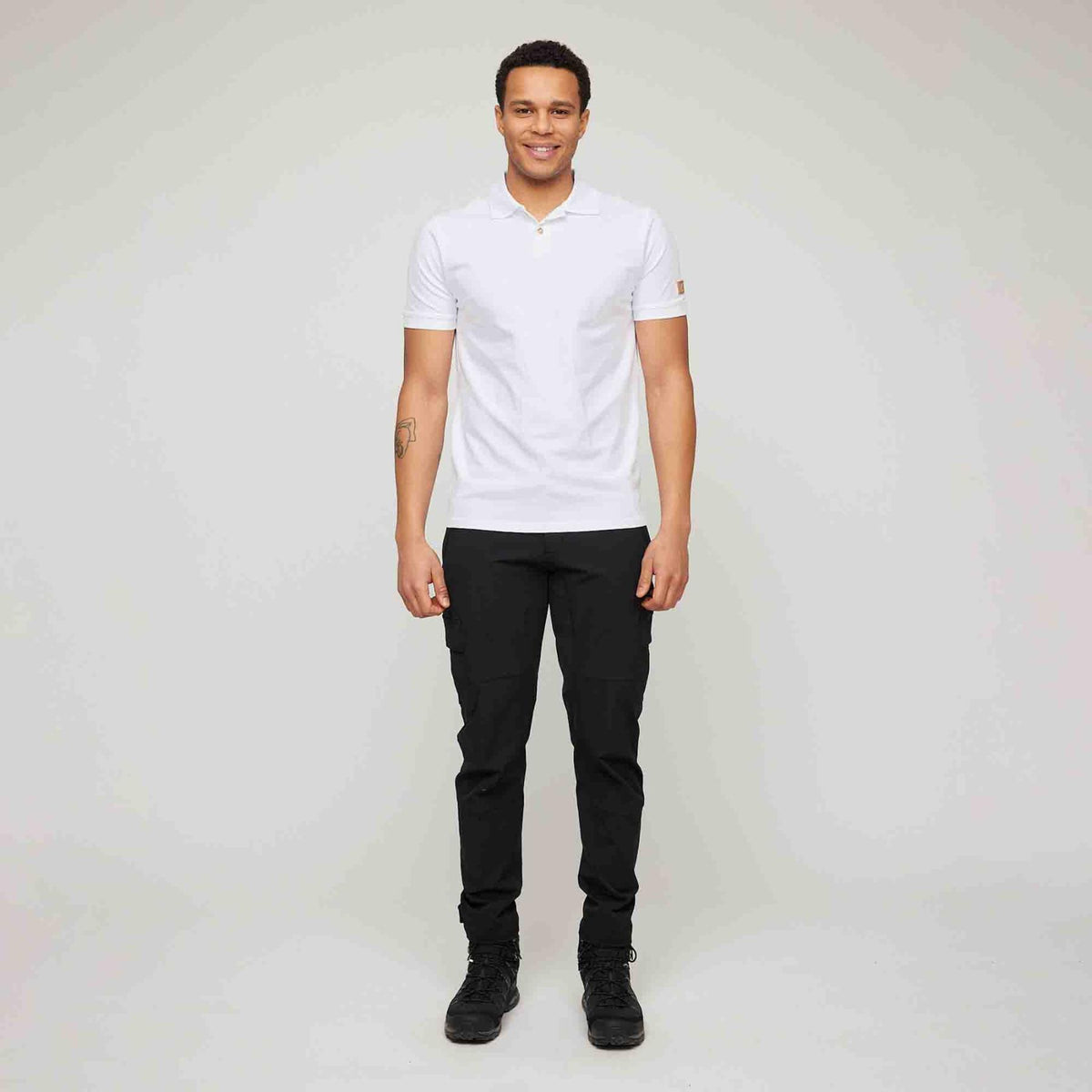 Holme – White