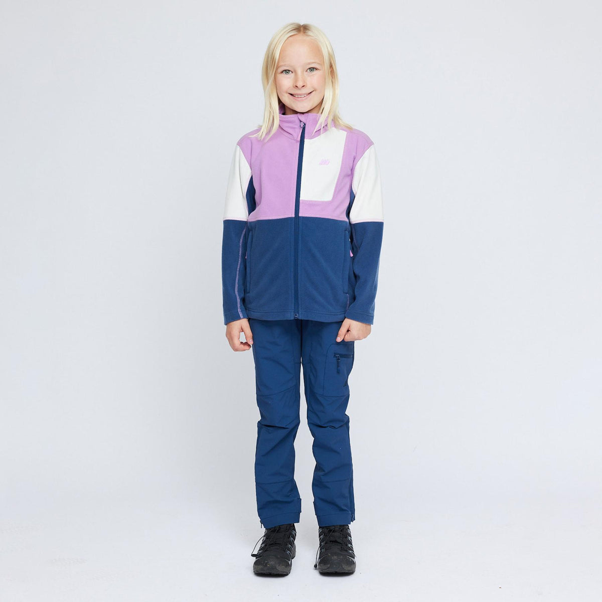 Troms – Pale Pansy
