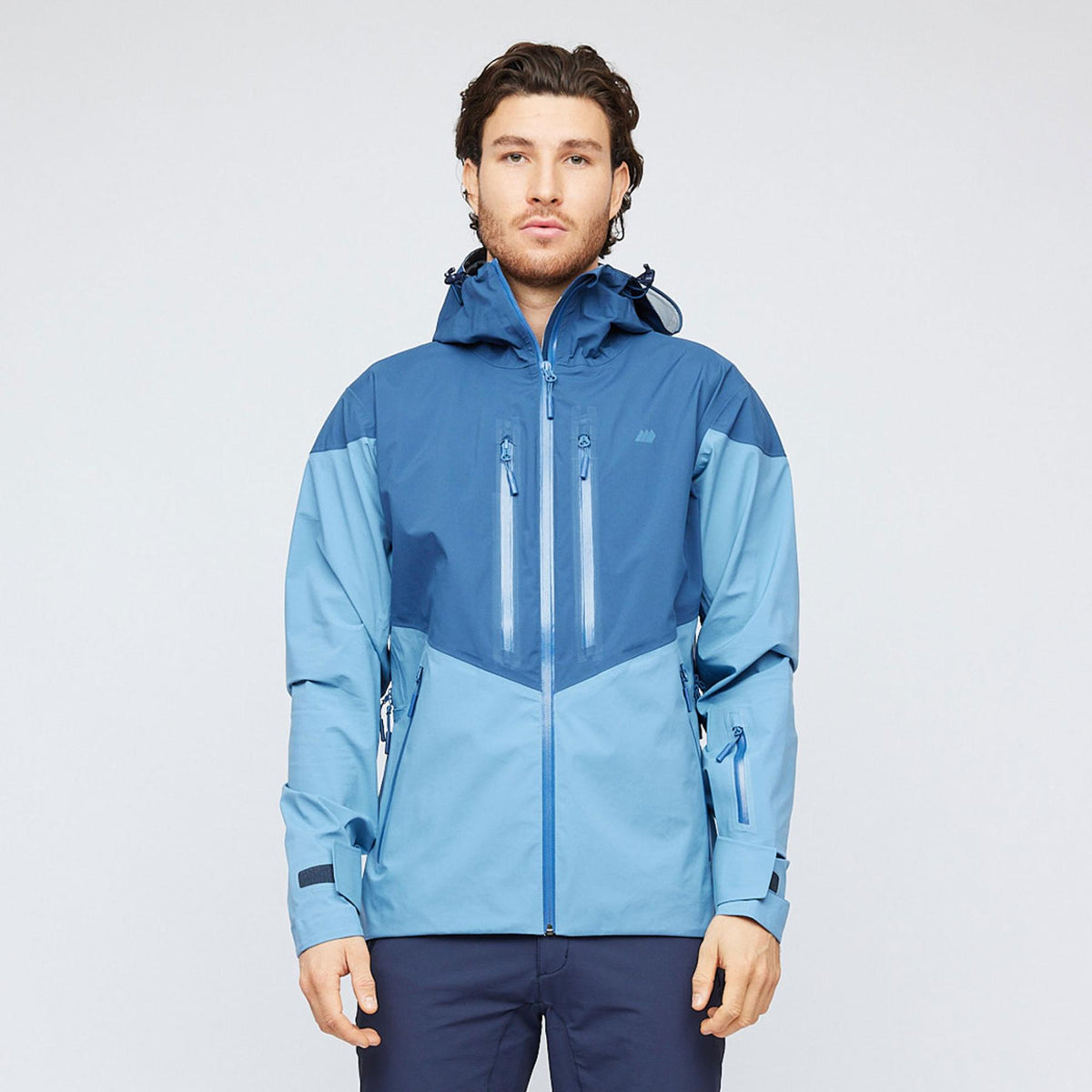 Breakulen – Coronet Blue