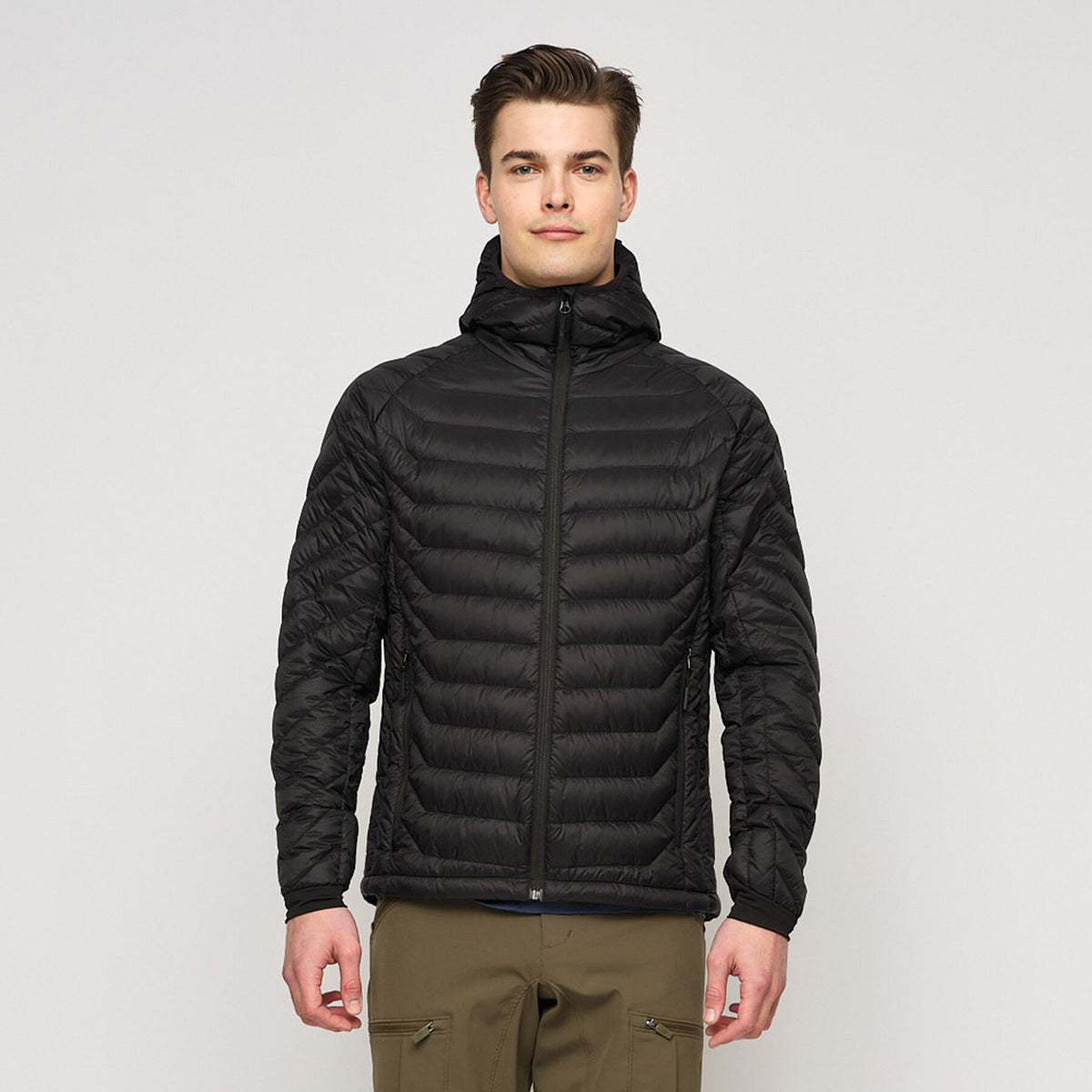 Salen – Black