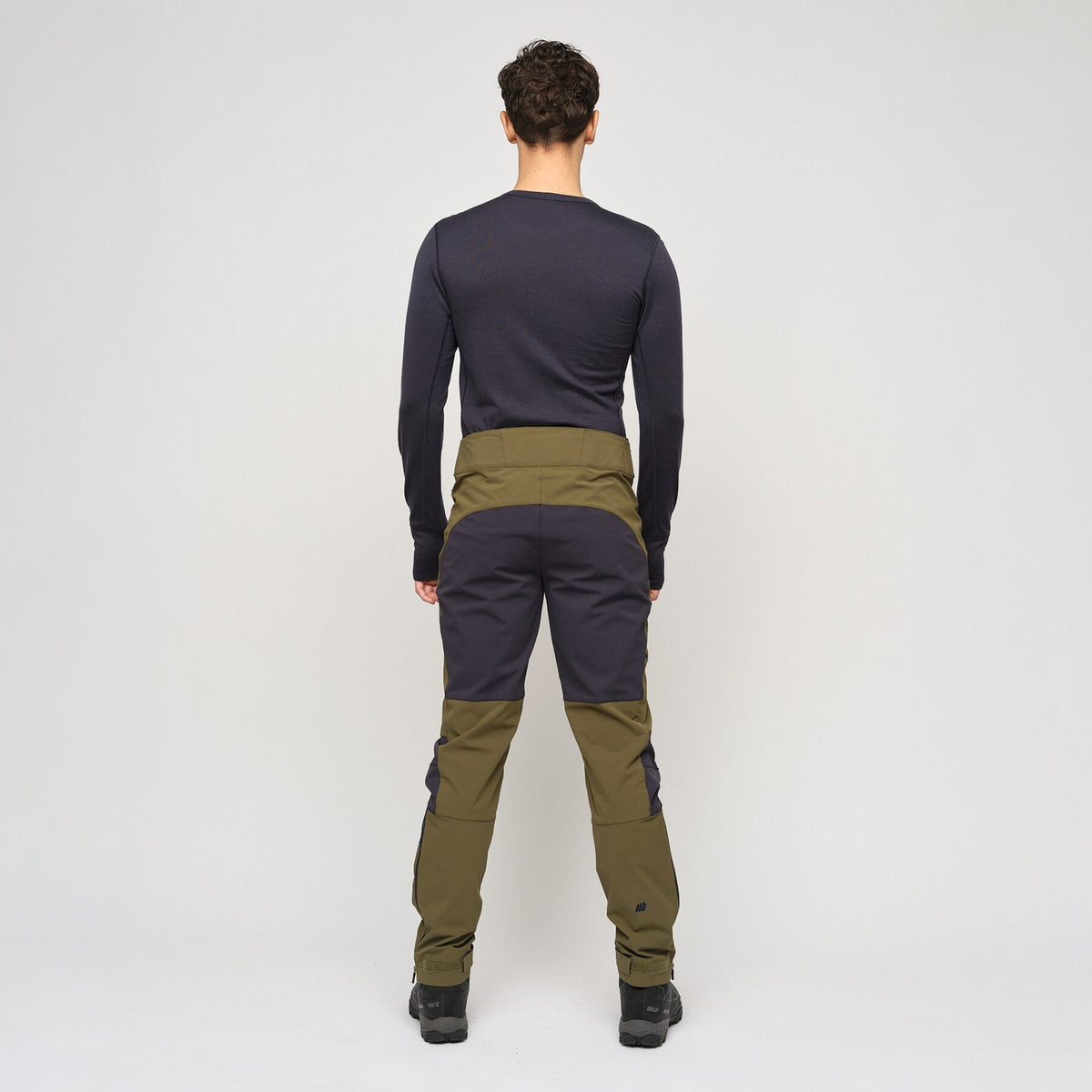Larstinden – Ivy Green