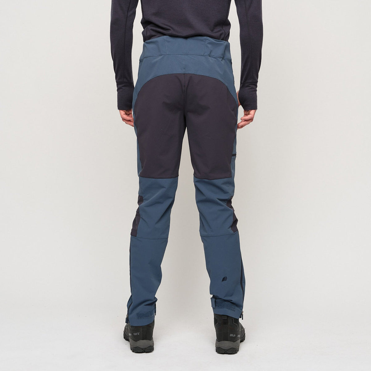 Larstinden – Dark Denim