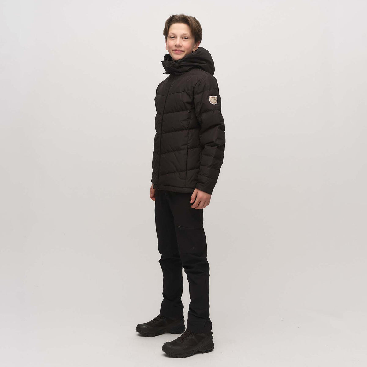 Hureset – Black