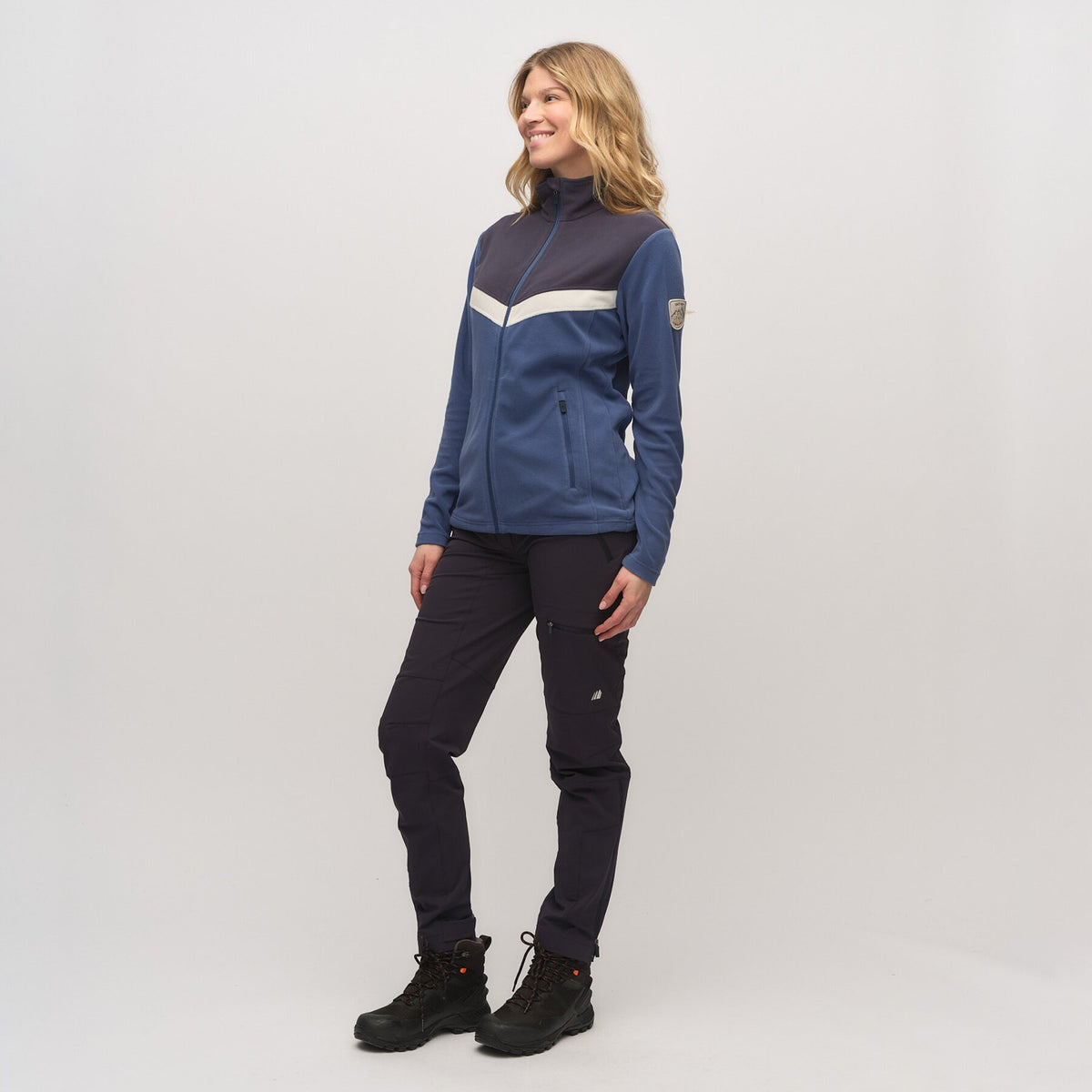 Tinnhølen – Denim Blue