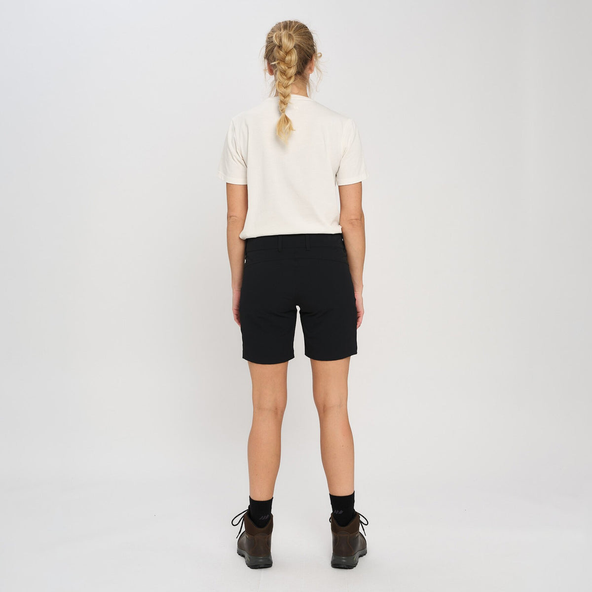 Veotinden – Black