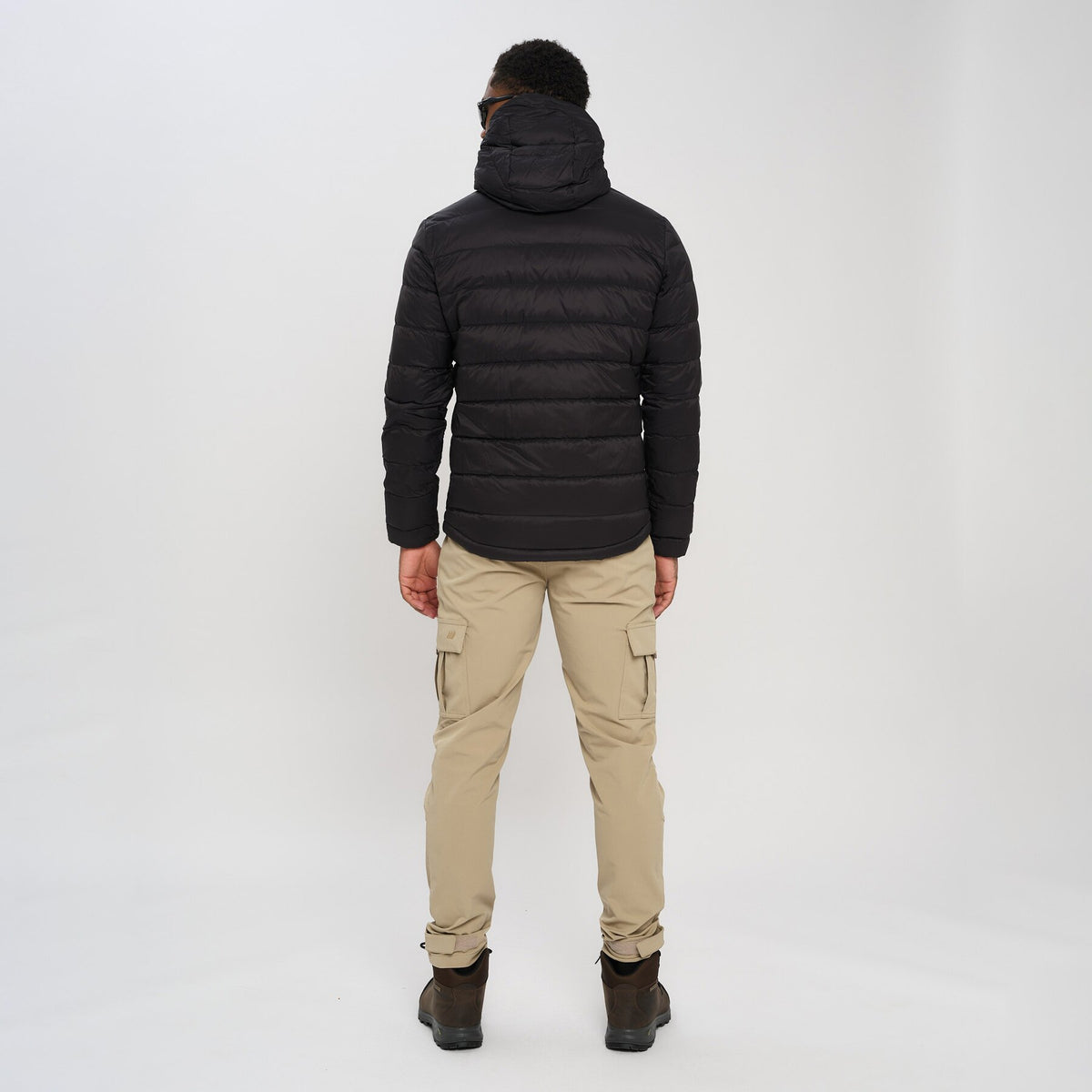 Salen – Black