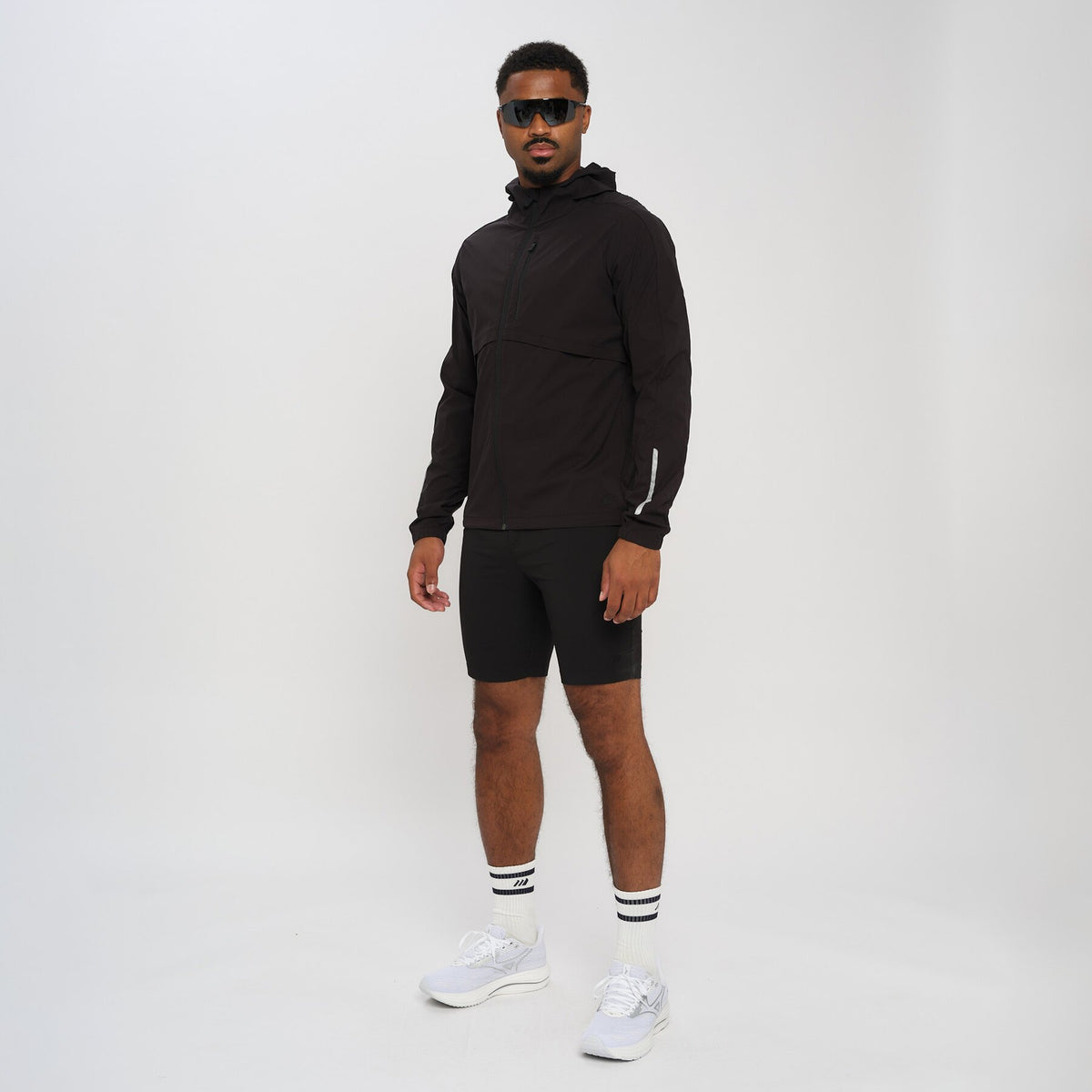 Hjelset – Black