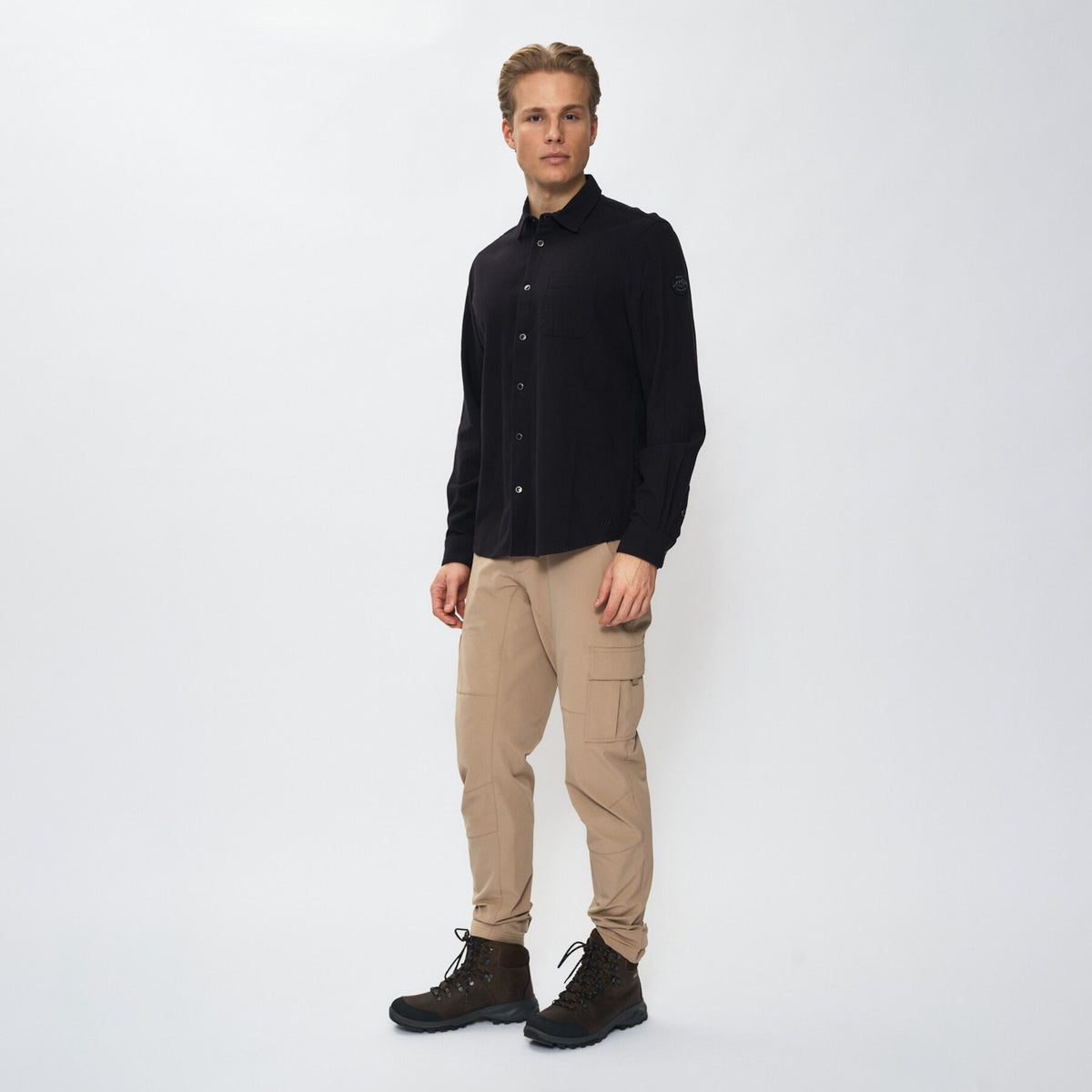 Inndal – Black