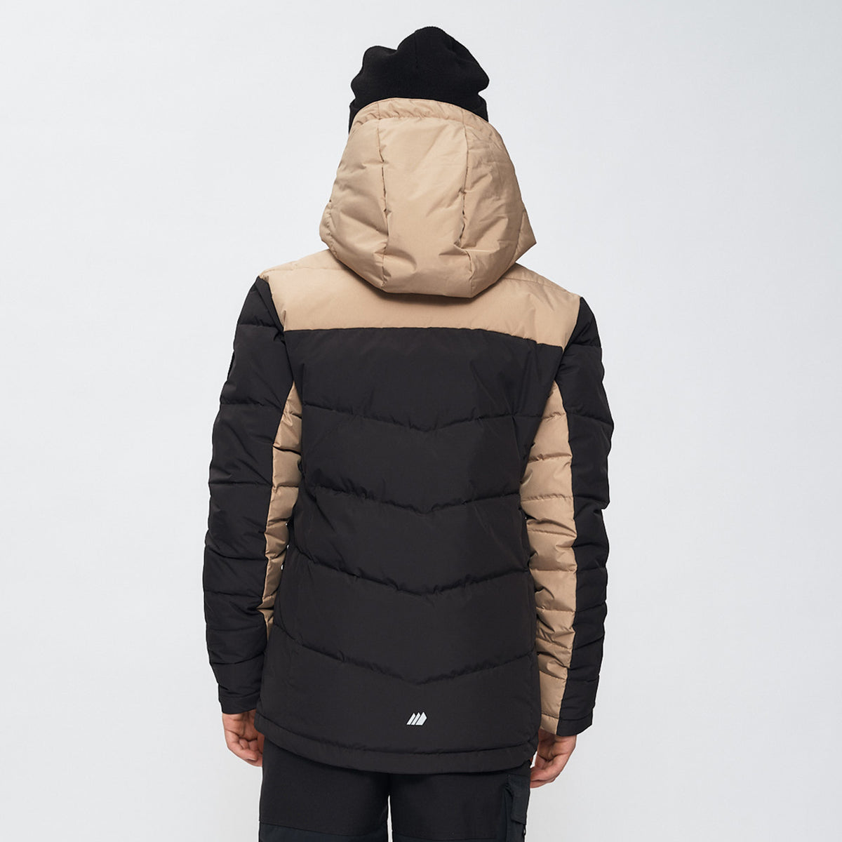 Hureset – Black
