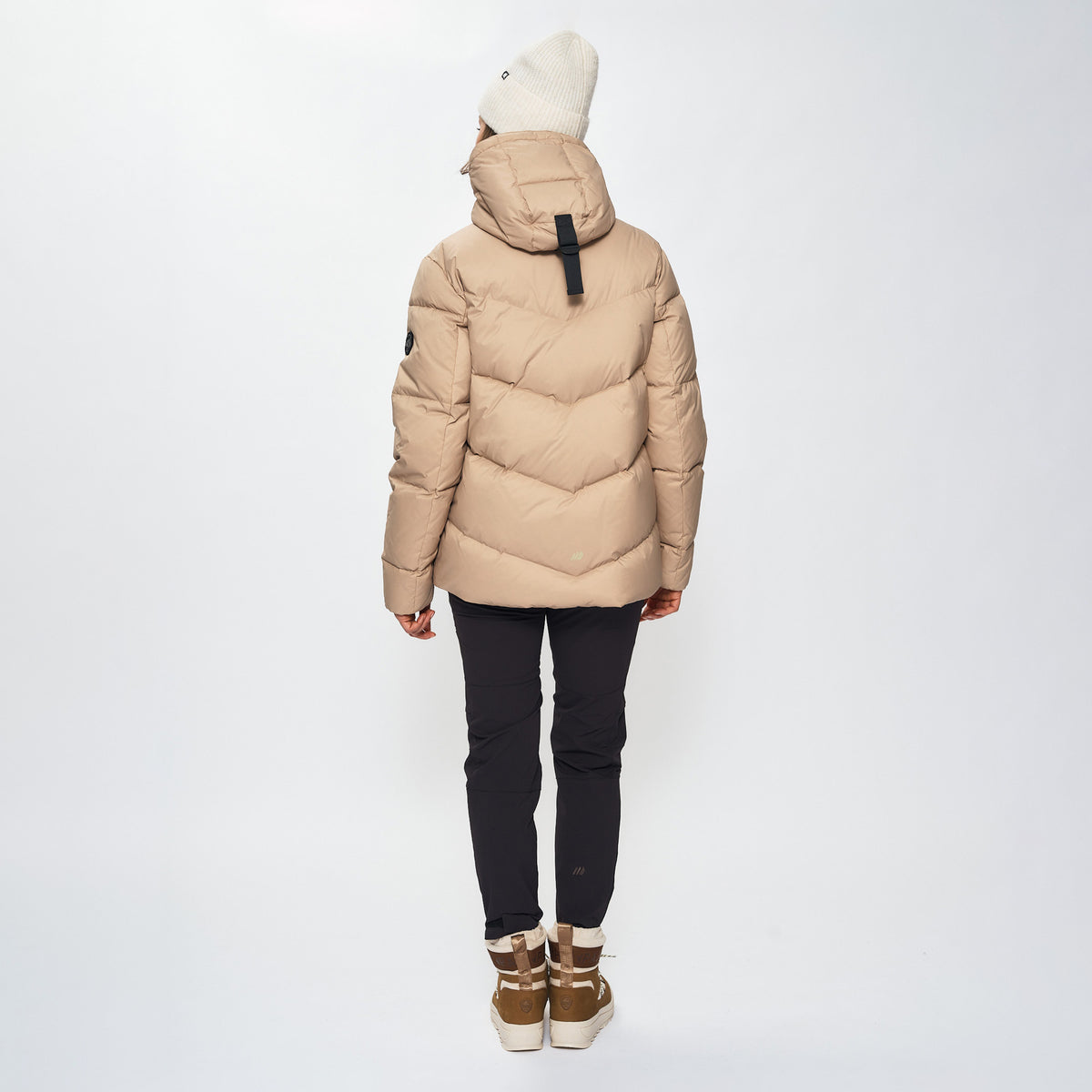 Veslepiggen – Silver Mink