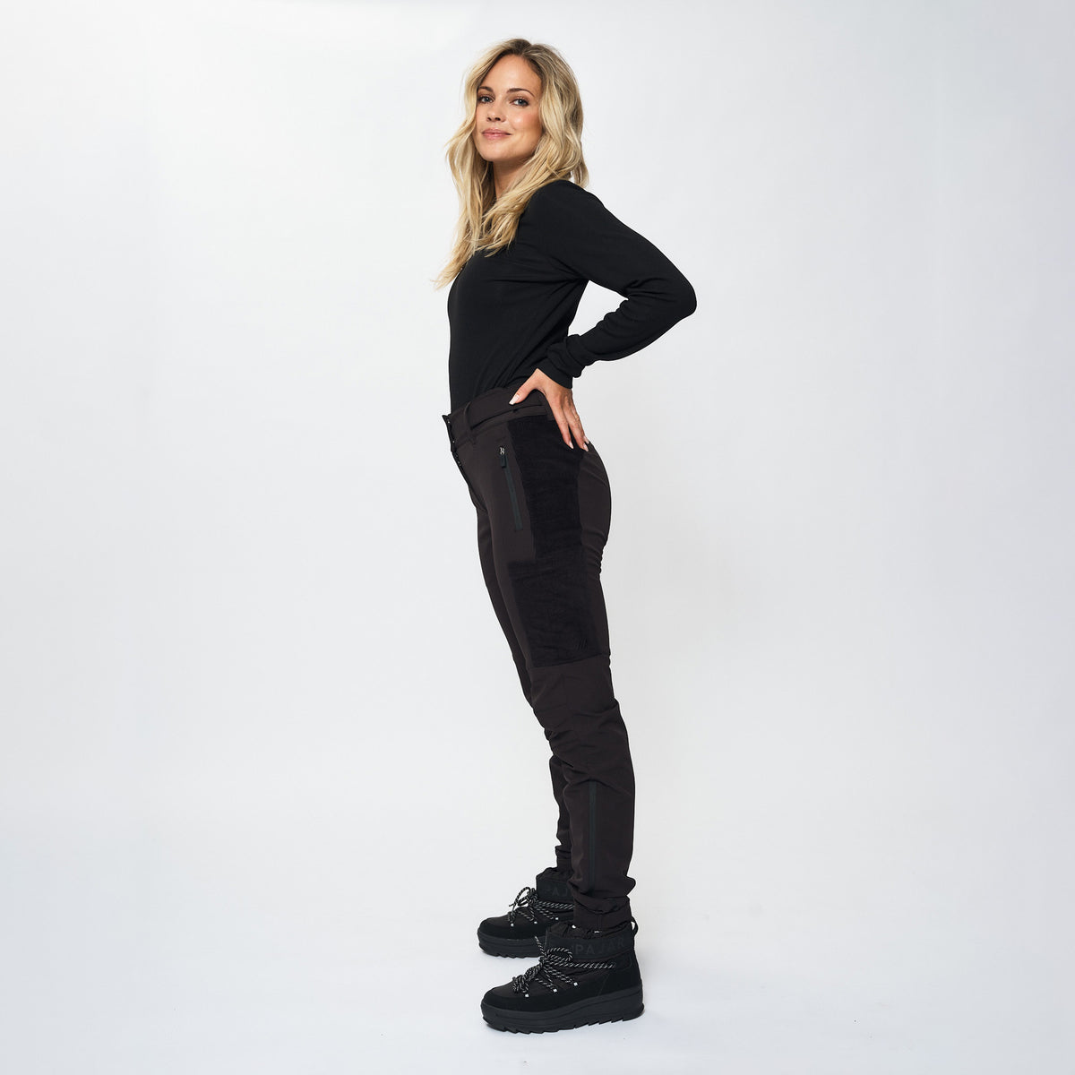 Besseggen – Black