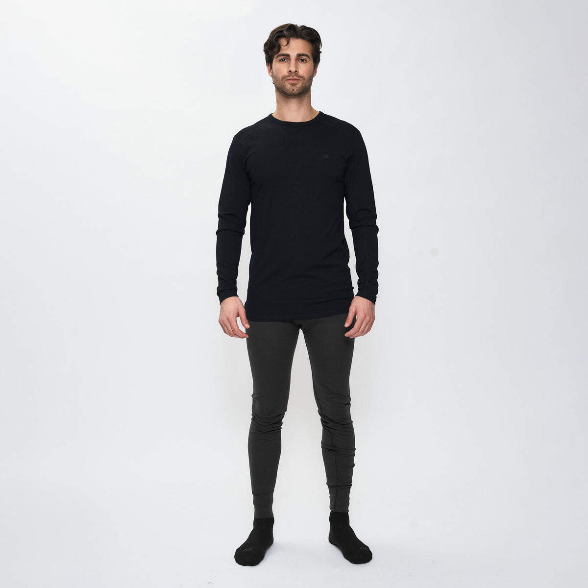 Røstene – Black