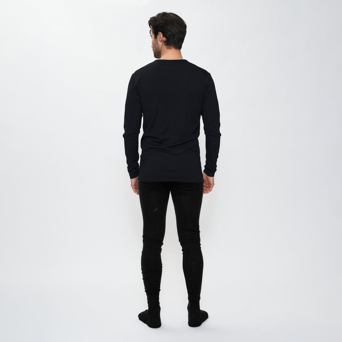 Røstene – Black