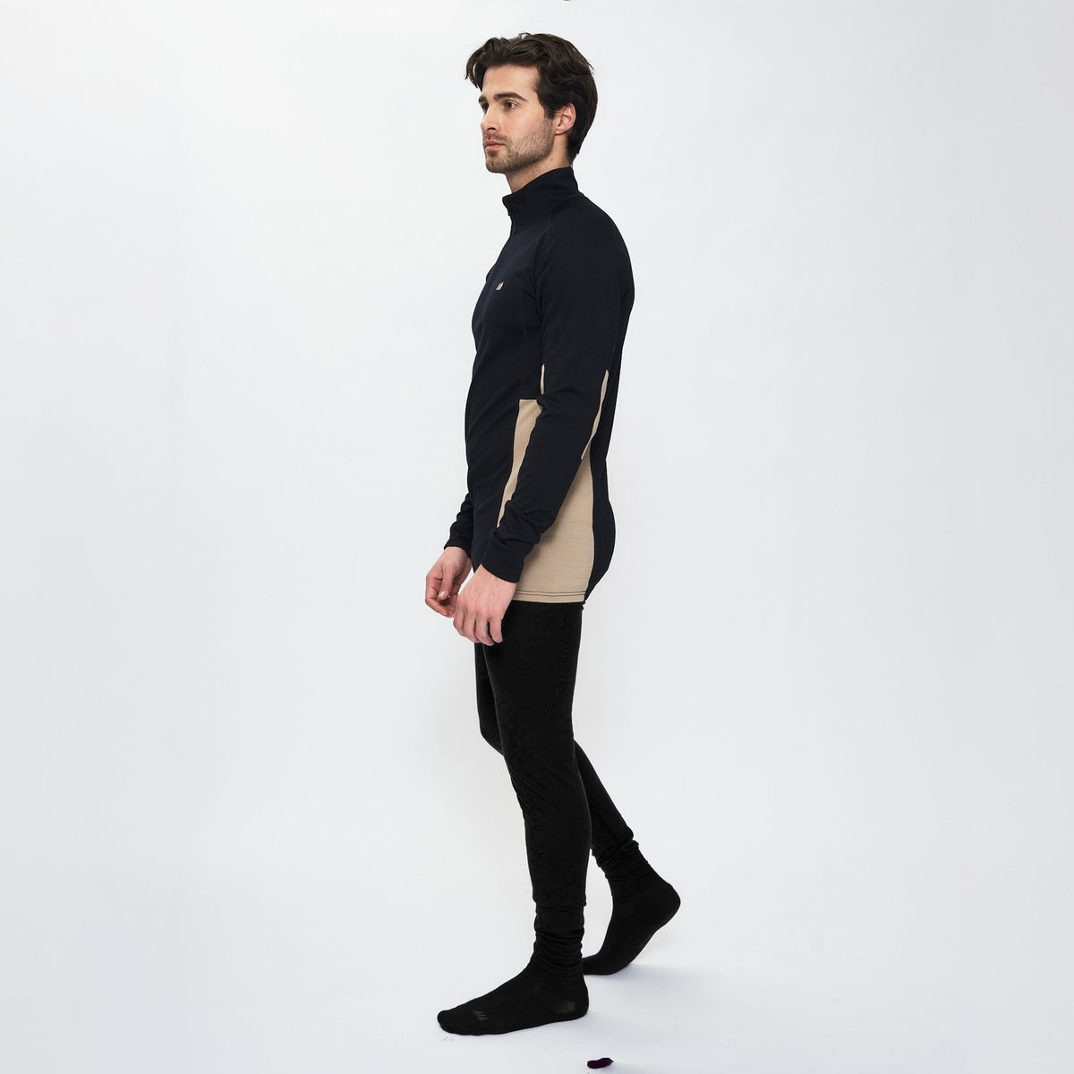 Røstene – Black