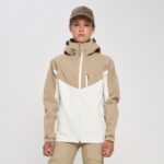 J Skarfjellet, teknisk skalljakke