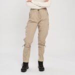 W Snøhetta, skallbukse