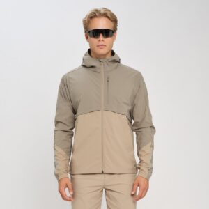 M Hjelset, lightshell jakke