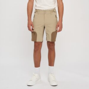 J Hovde, turshorts