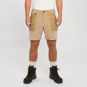 M Vika, turshorts